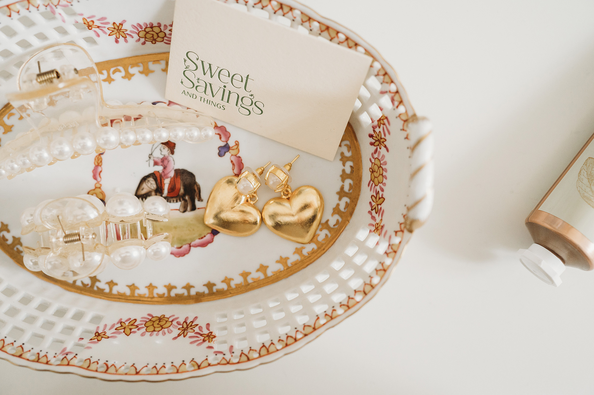 Sweet Savings and Things - Neiter Creative